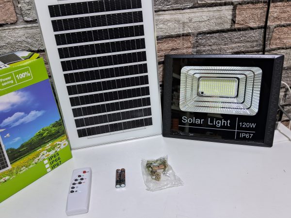LAMPARA LED CON PANEL SOLAR DE 120 WATTS - Imagen 3