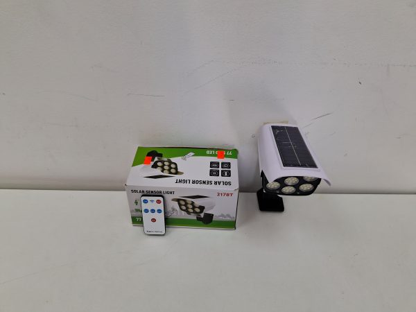 FOCO SOLAR TIPO CAMARA CON CENSOR - Imagen 2