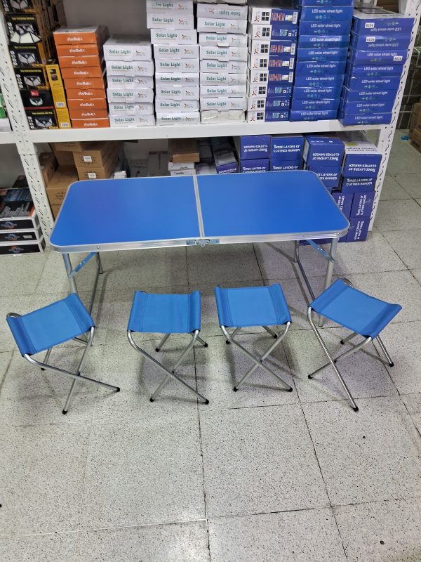 MESA CAMPING CON SILLAS - Imagen 2