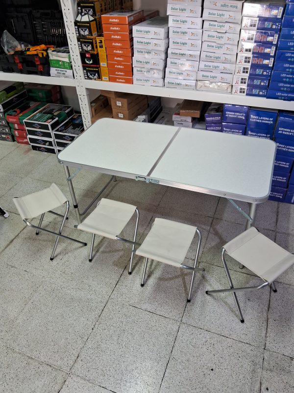 MESA CAMPING CON SILLAS - Imagen 3