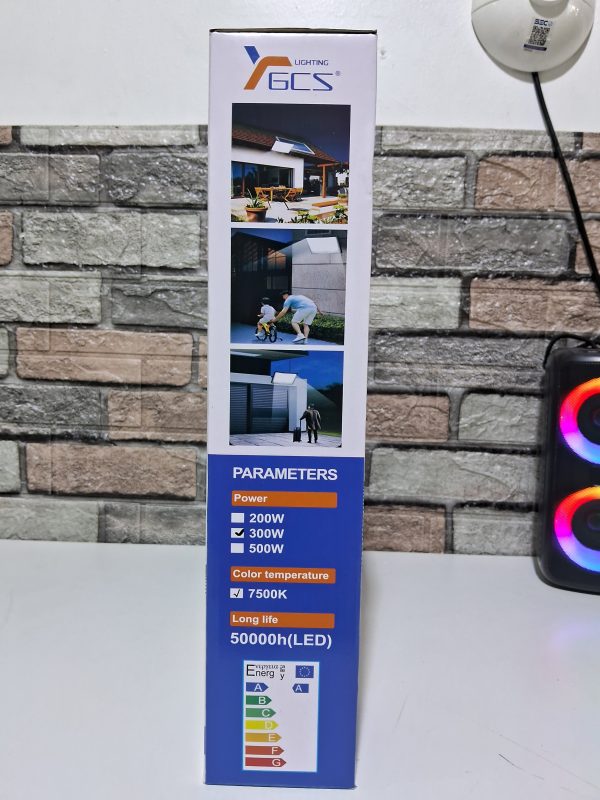 FOCO CON PANEL SOLAR CUADRADO 300W - Imagen 3