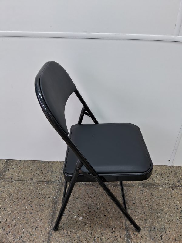 SILLA PEGABLE NEGRA ALCOLCHADA - Imagen 2