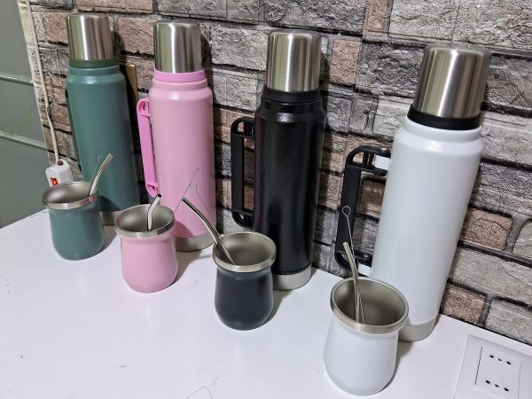 TERMO + SET DE MATE 1400ML - Imagen 2